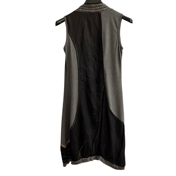 DZhavael‎ Couture Vest Womens M Black Mixed Media Tassel Minimalist Mature Artsy - Picture 2 of 6